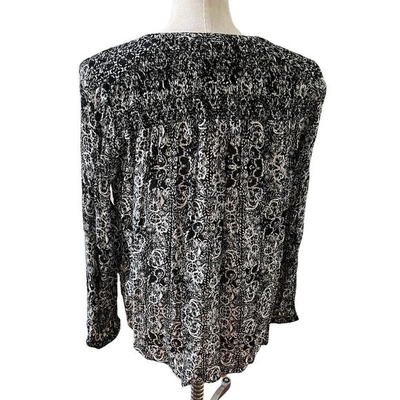 Lucky Brand Boho Print long sleeve Top Black White - Picture 3 of 5